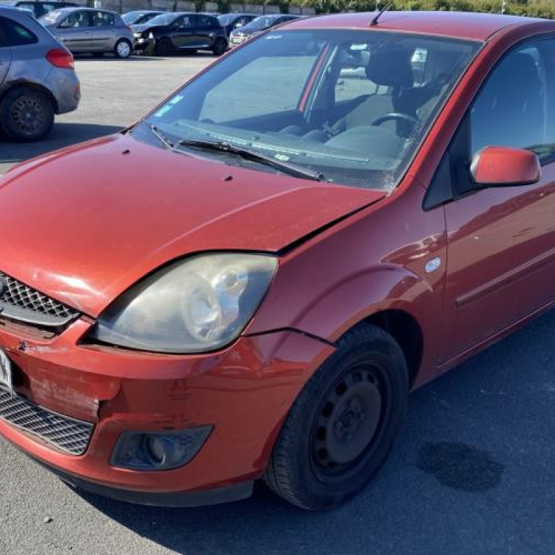 Aile avant gauche FORD FIESTA 5 Photo n°5