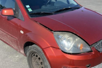 Aile avant gauche FORD FIESTA 5