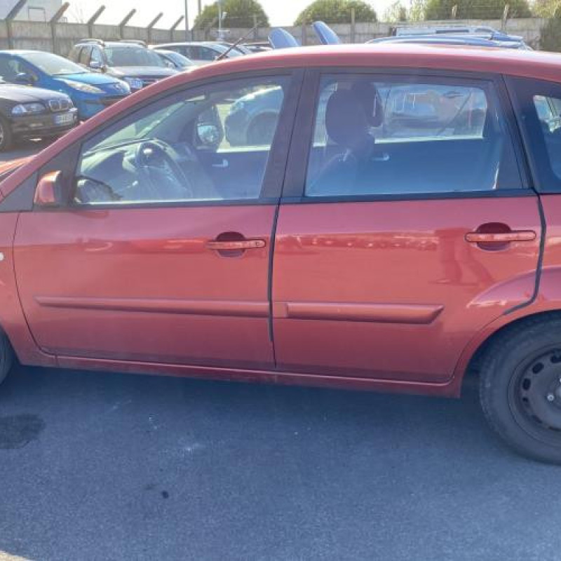 Aile avant gauche FORD FIESTA 5 Photo n°10