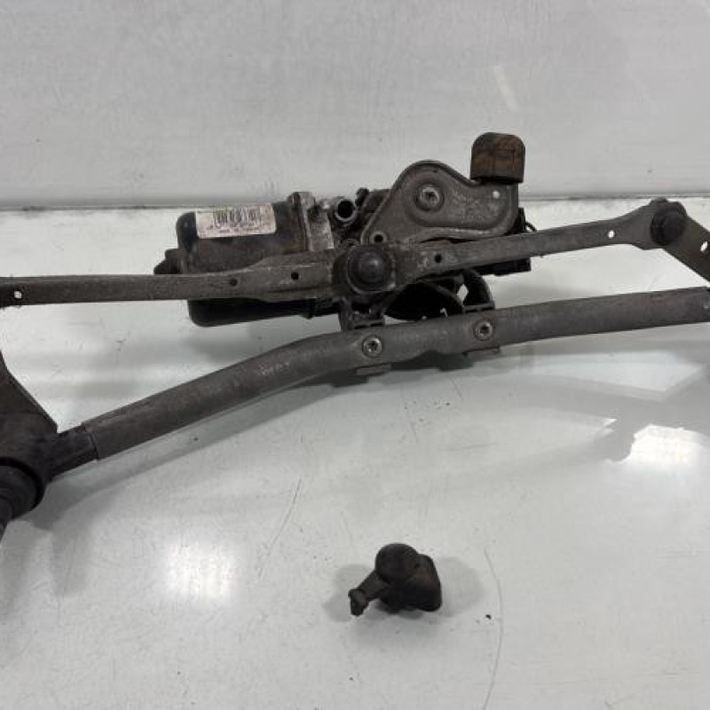 Moteur essuie glace avant RENAULT CLIO 3 Photo n°3