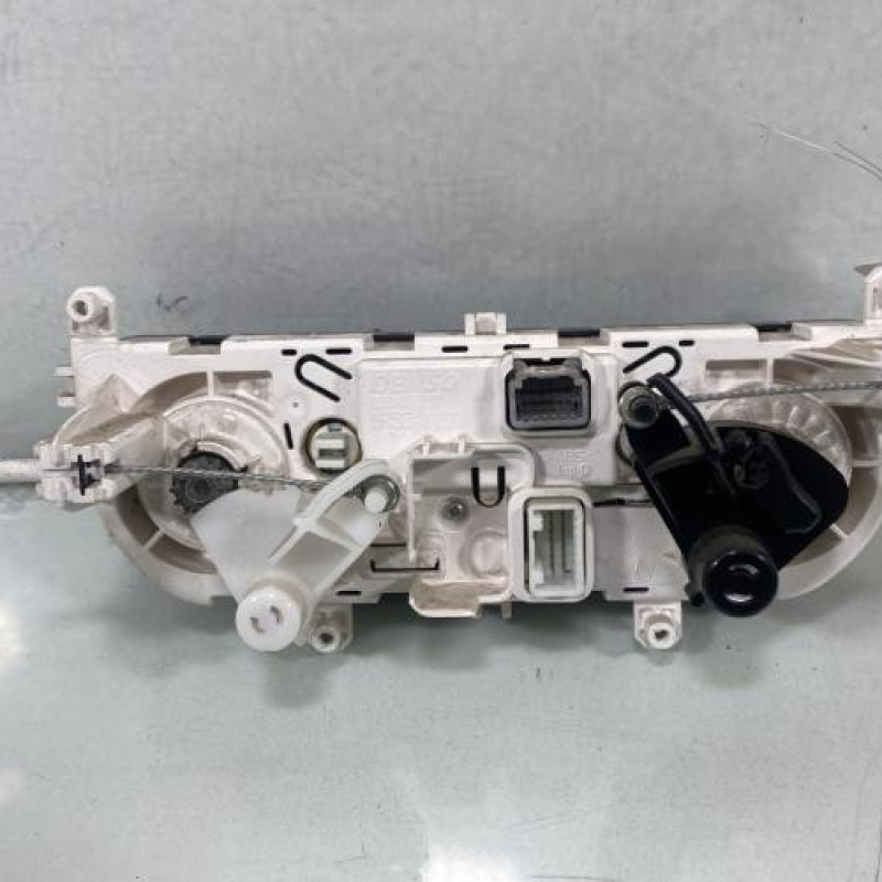 Commande chauffage RENAULT CLIO 4 Photo n°3