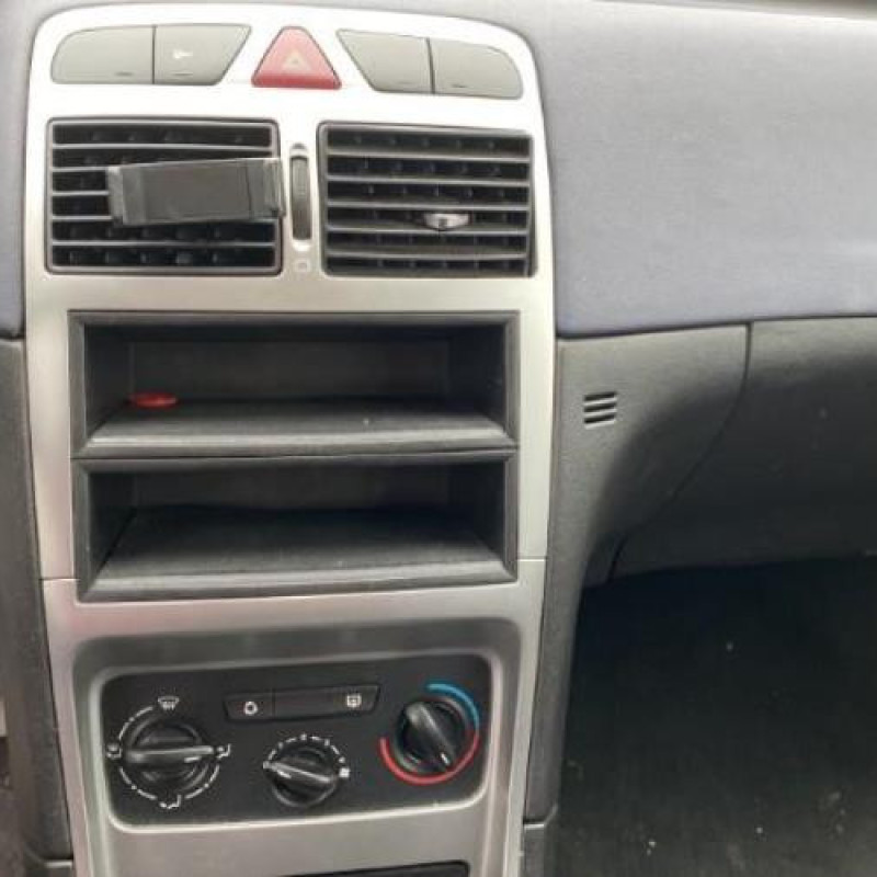 Boitier air bag PEUGEOT 307 Photo n°7
