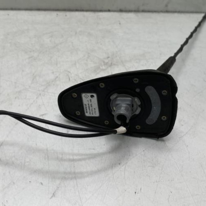 Antenne RENAULT CLIO 3 Photo n°4