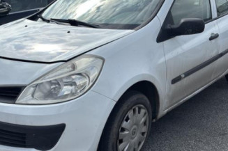 Aile avant droit RENAULT CLIO 3