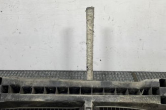 Absorbeur de pare choc arriere RENAULT CLIO 3 Photo n°1