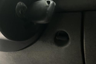 Vitre avant droit RENAULT MASTER 2