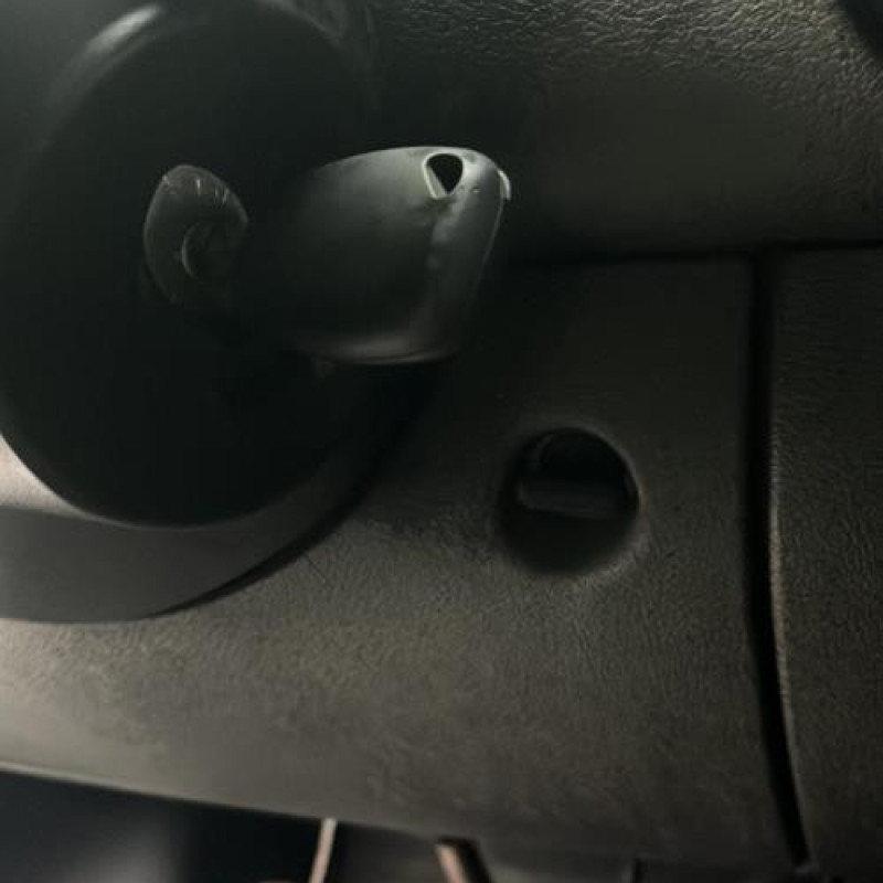 Vitre avant droit RENAULT MASTER 2 Photo n°12