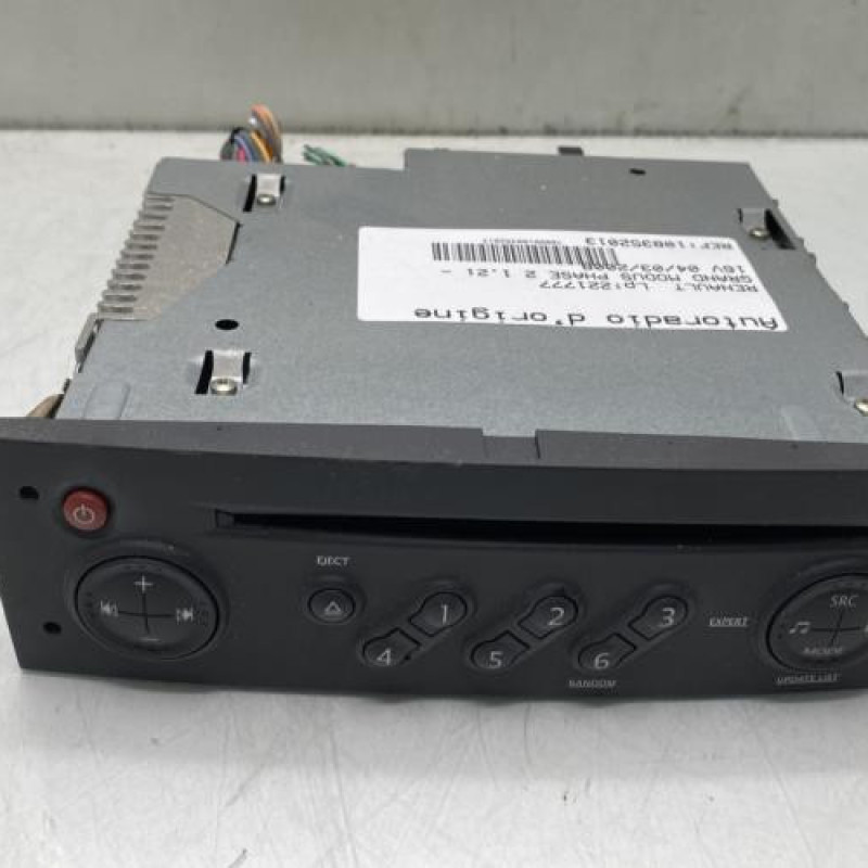 Autoradio d'origine RENAULT GRAND MODUS Photo n°1