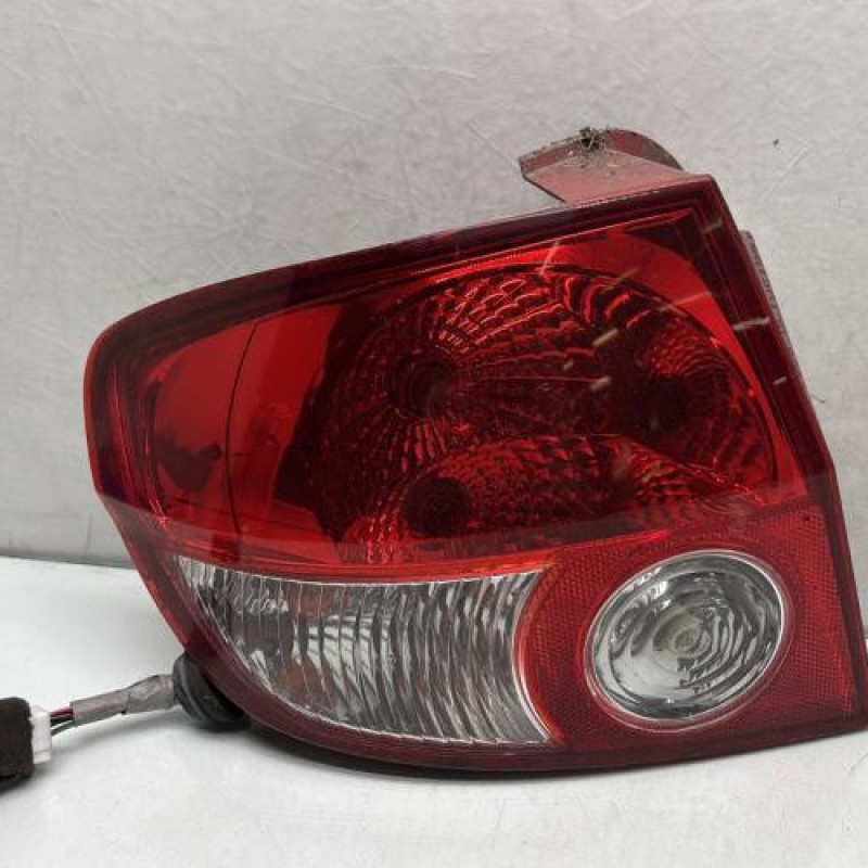 Feu arriere principal gauche (feux) HYUNDAI GETZ Photo n°1