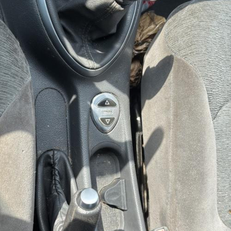 Feu arriere principal droit (feux) CITROEN C5 1 Photo n°18