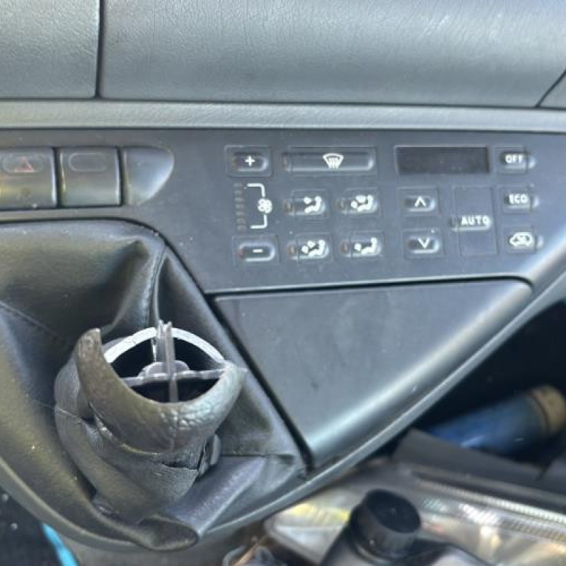 Feu arriere secondaire gauche (feux) CITROEN EVASION Photo n°17