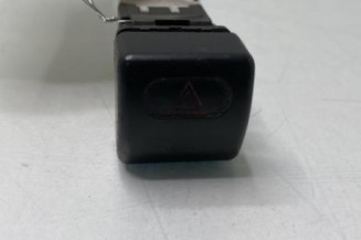 Bouton de warning CITROEN EVASION Photo n°1