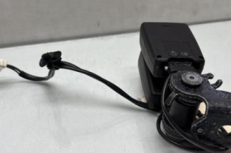Attache ceinture arriere droit PEUGEOT 308 2