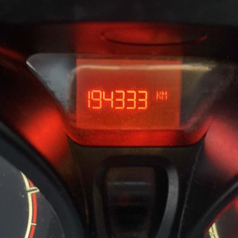 Poignee porte arriere gauche FORD FIESTA 6 Photo n°15