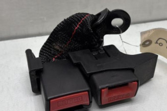 Attache ceinture arriere droit RENAULT CLIO 3 Photo n°1