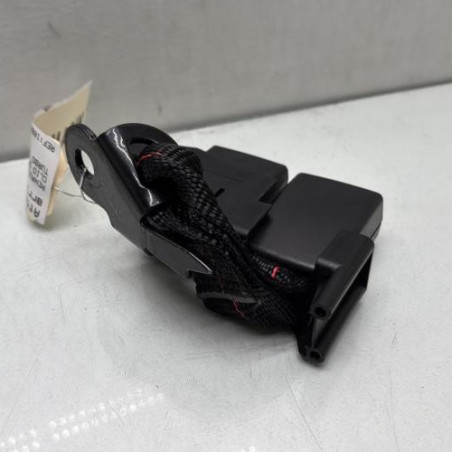 Attache ceinture arriere droit RENAULT CLIO 3