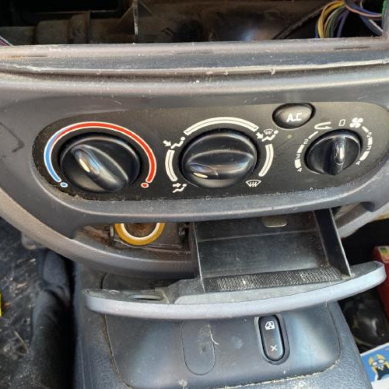 Cremaillere assistee RENAULT MEGANE 1 Photo n°19