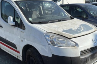 Aile avant gauche PEUGEOT PARTNER 2