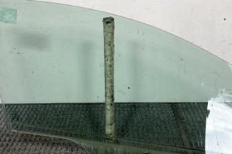 Vitre avant gauche PEUGEOT 207