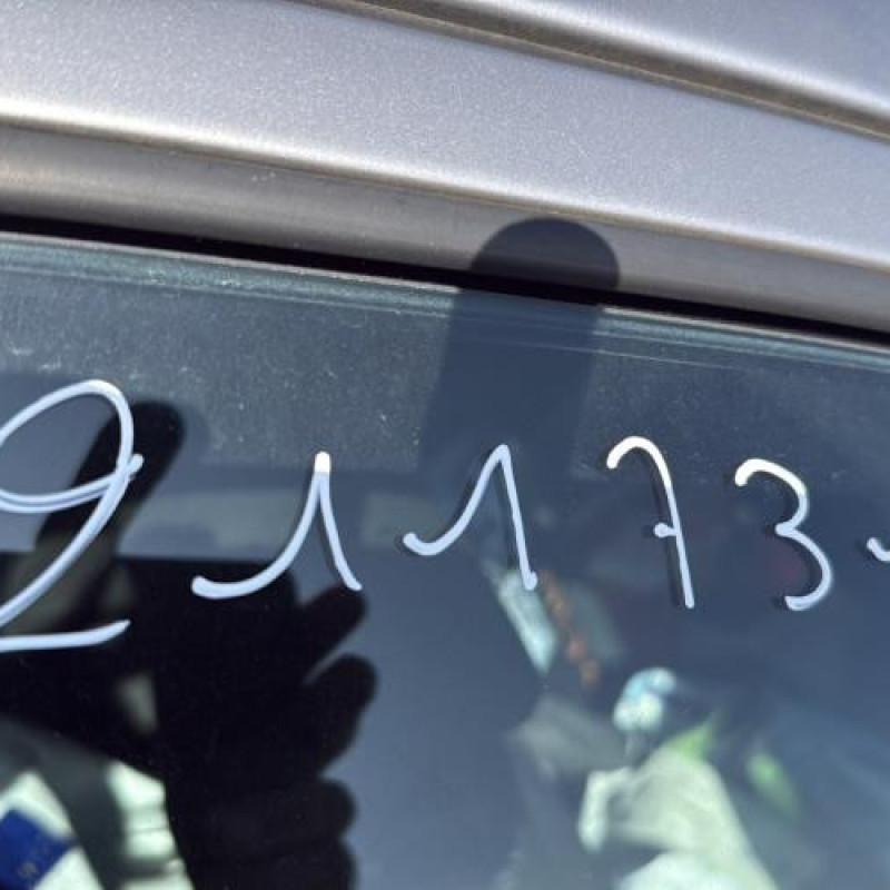 Leve vitre mecanique arriere droit PEUGEOT 206 Photo n°17