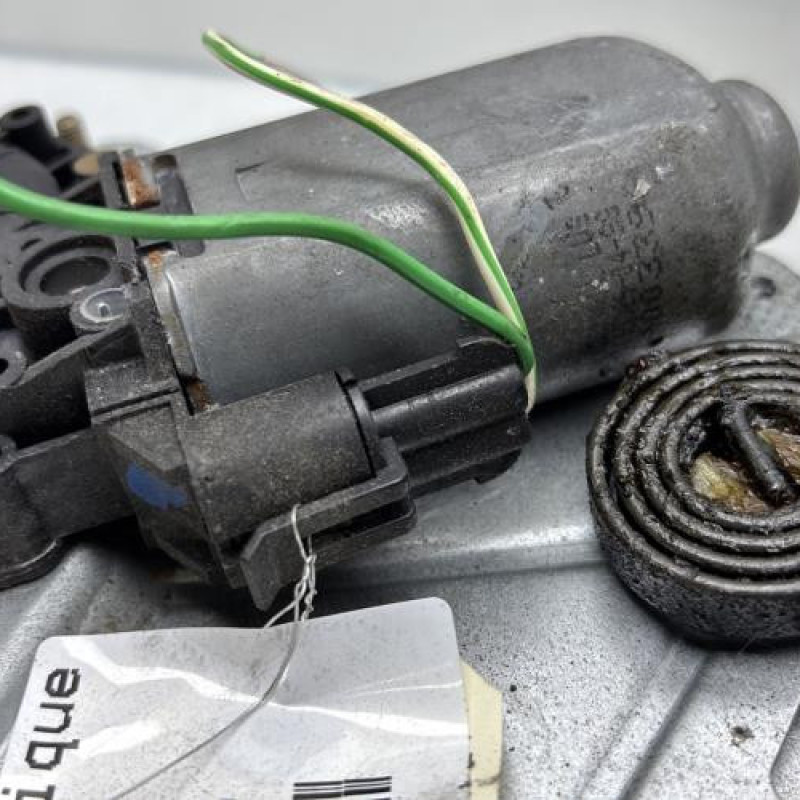Leve vitre electrique avant gauche RENAULT TWINGO 1 Photo n°5