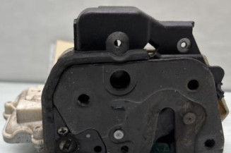Serrure arriere droit AUDI A3 2 Photo n°1