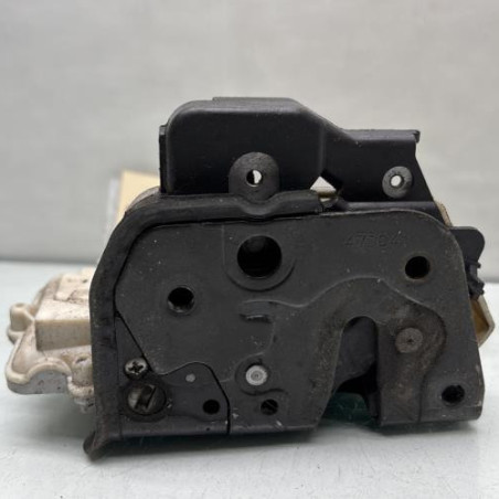 Serrure arriere droit AUDI A3 2 Photo n°1