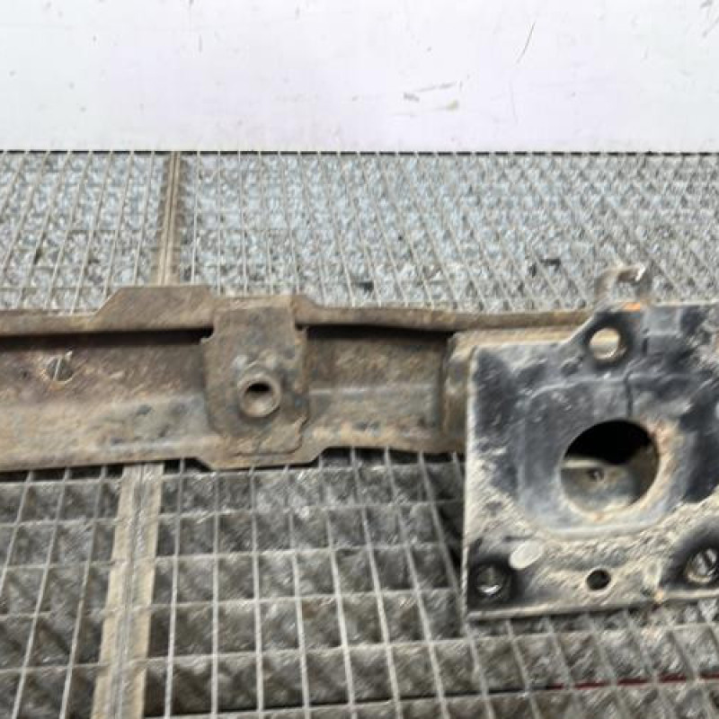Renfort pare choc avant (traverse) CITROEN C3 1 Photo n°6
