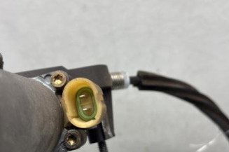 Leve vitre electrique avant droit RENAULT CLIO 2