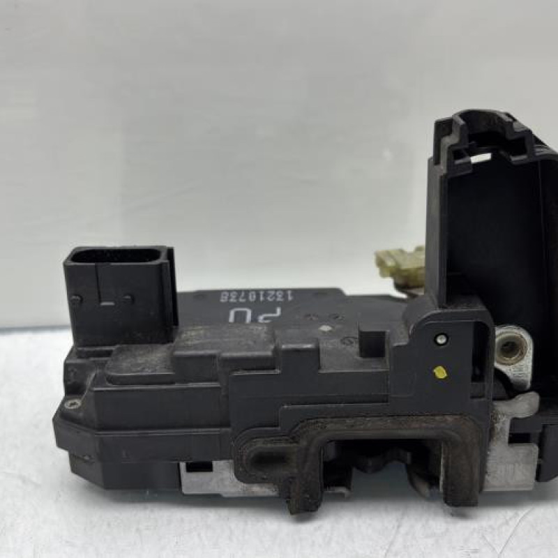Serrure arriere gauche OPEL ZAFIRA B Photo n°4
