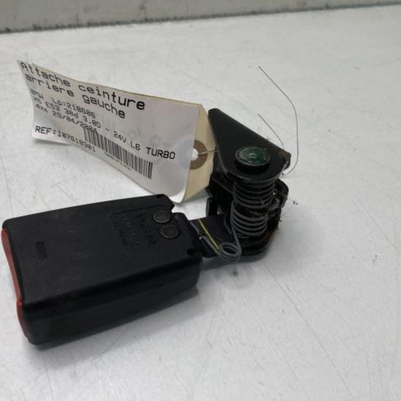 Attache ceinture arriere gauche BMW X5 E53 Photo n°1