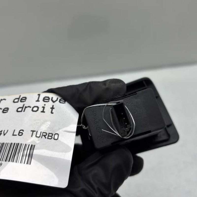 Interrupteur de leve vitre arriere droit BMW X5 E53 Photo n°3