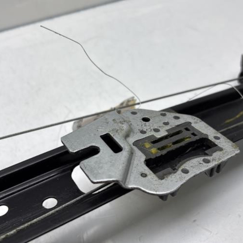 Leve vitre electrique arriere droit BMW X5 E53 Photo n°7