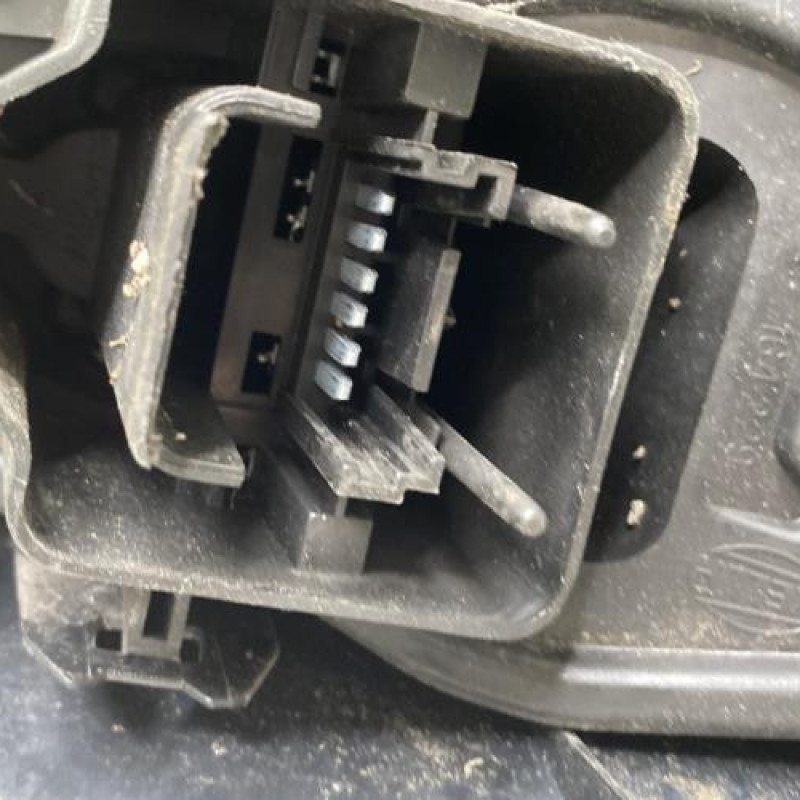 Feu arriere principal gauche (feux) RENAULT GRAND SCENIC 2 Photo n°3