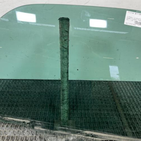 Vitre arriere droit CITROEN XSARA PICASSO Photo n°1