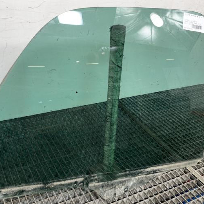 Vitre arriere droit CITROEN XSARA PICASSO Photo n°2