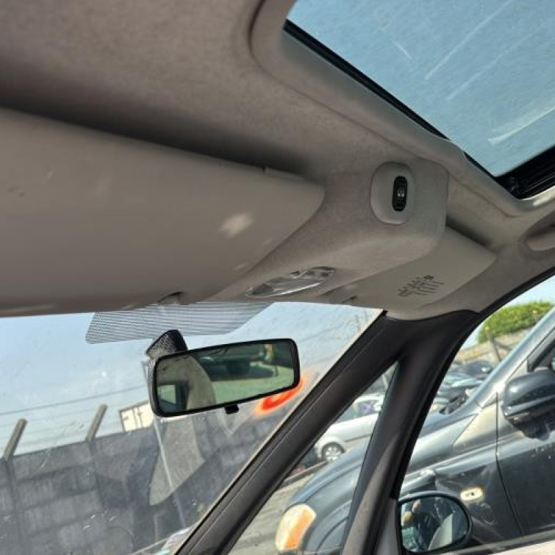 Vitre arriere droit CITROEN XSARA PICASSO Photo n°15