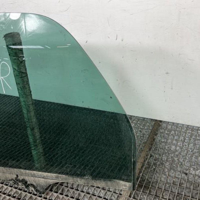 Vitre arriere gauche CITROEN XSARA PICASSO Photo n°3