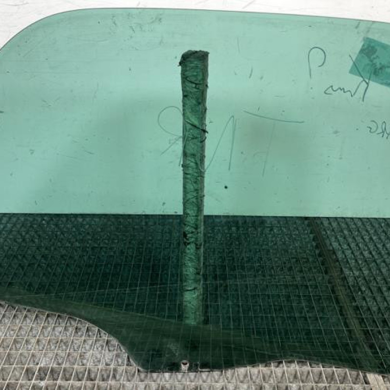 Vitre arriere gauche CITROEN XSARA PICASSO Photo n°4