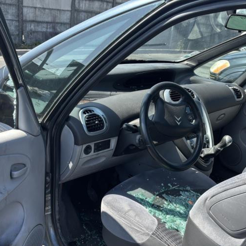 Vitre arriere gauche CITROEN XSARA PICASSO Photo n°13