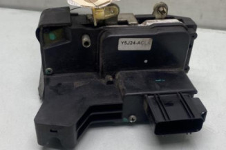 Serrure avant gauche FORD FIESTA 5