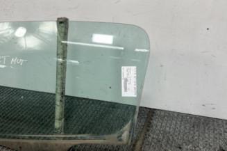 Vitre arriere gauche PEUGEOT 307