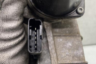 Moteur essuie glace avant gauche RENAULT SCENIC 3