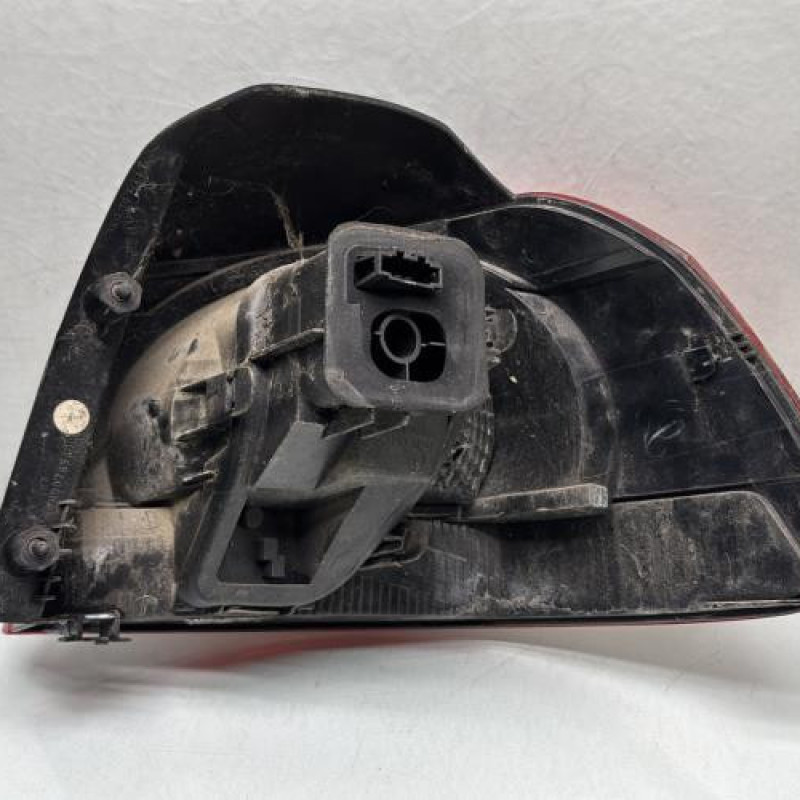 Feu arriere principal gauche (feux) VOLKSWAGEN GOLF 6 Photo n°3
