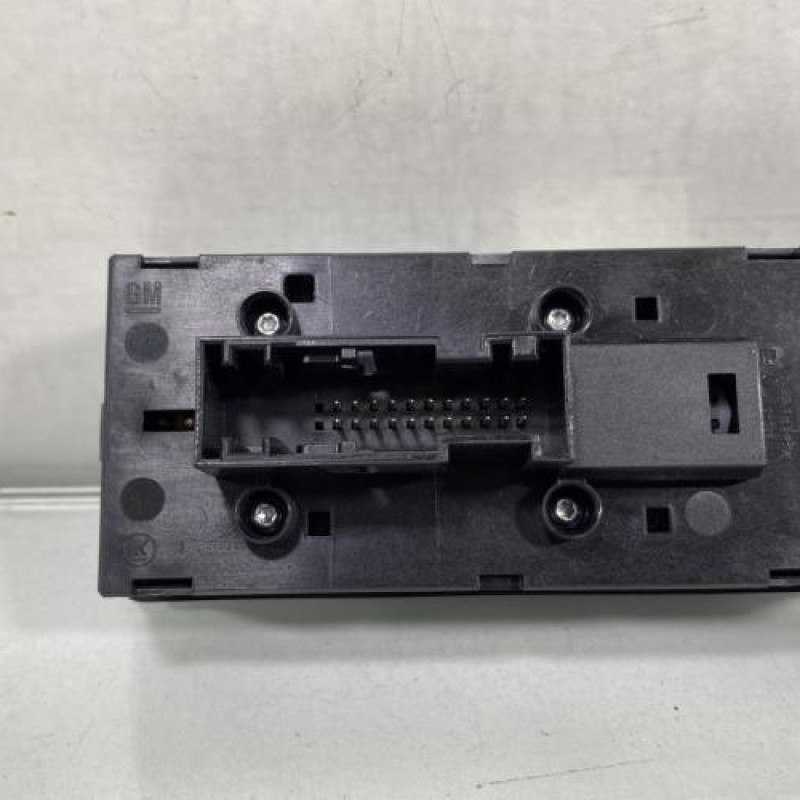 Commande retroviseurs OPEL ZAFIRA B Photo n°5