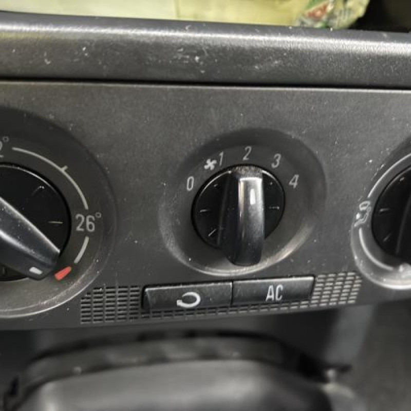 Bras essuie glace arriere SKODA FABIA 1 Photo n°20