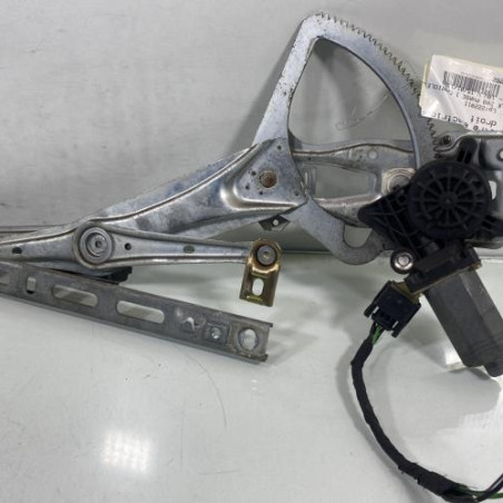 Leve vitre electrique avant droit MERCEDES CLASSE CLK 208 Photo n°1