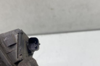 Bouton de coffre FORD FOCUS 2
