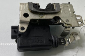 Serrure arriere gauche DACIA SANDERO 1