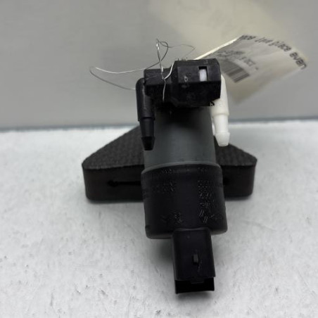 Pompe lave glace avant DACIA DUSTER 1